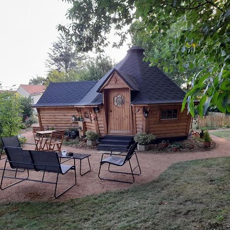 A L'Oree Du Cedre Hotel Pouzauges Ngoại thất bức ảnh